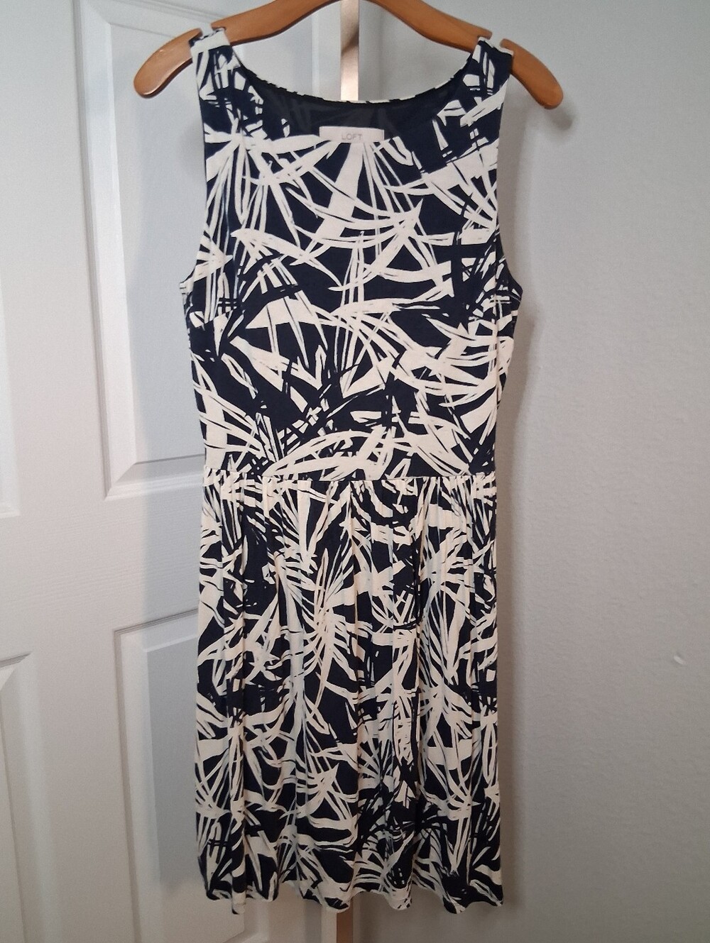 Loft Printed Dress Size Medium
